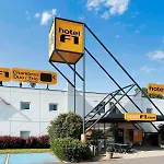Hotelf1 Bordeaux Nord Отель *