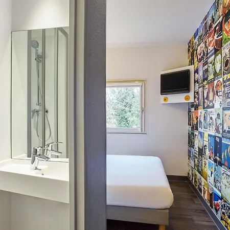Otel Hotelf1 Bordeaux Nord
